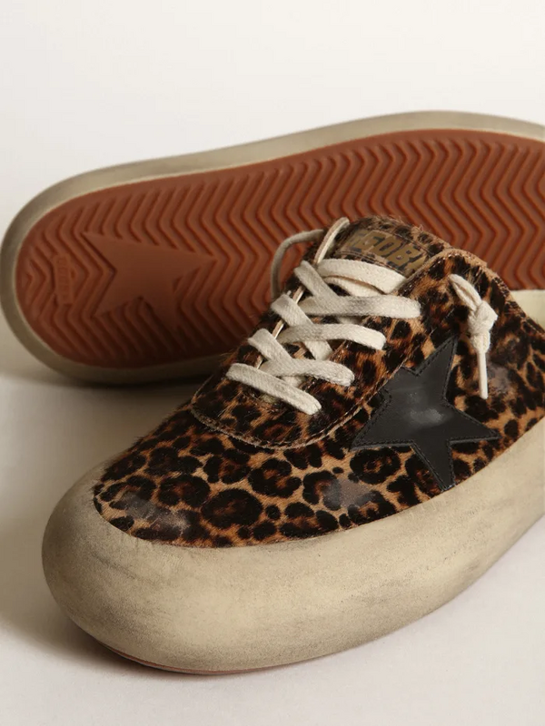 golden goose Space-Star Sabots in leopard-print pony skin with black leather star(F86E)