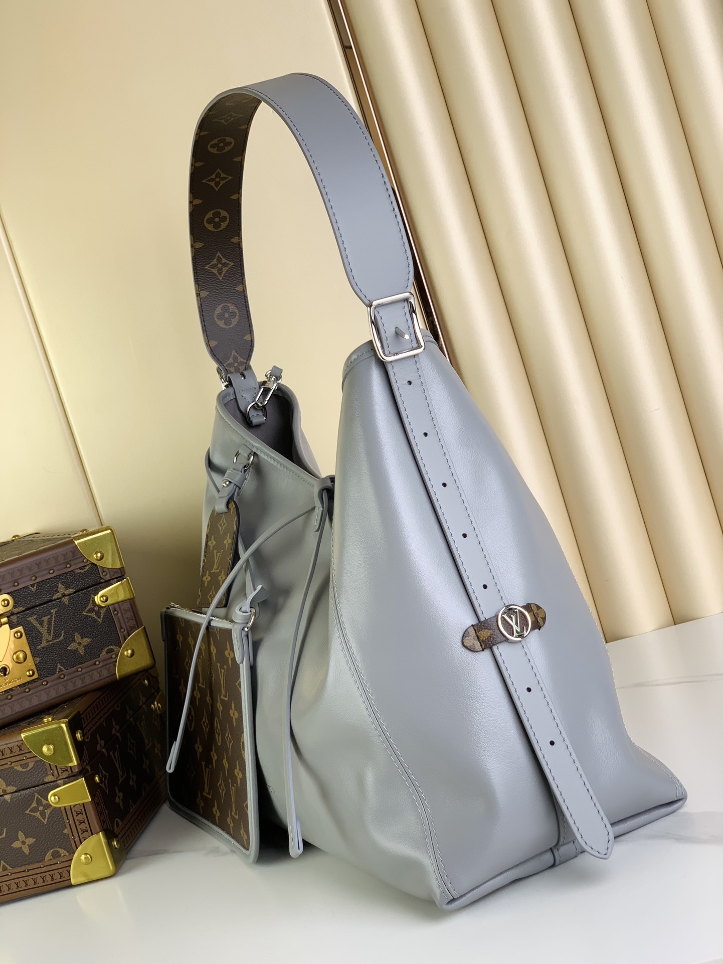 LV-Handbags M25143 M12583 Shark grey(E2AC)