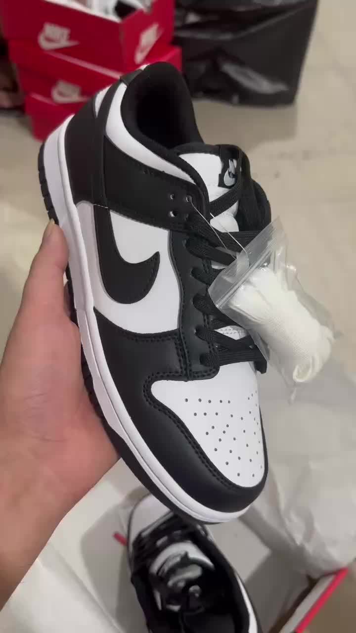 karl lagerfeld NIKE 58 66 72 9194C3