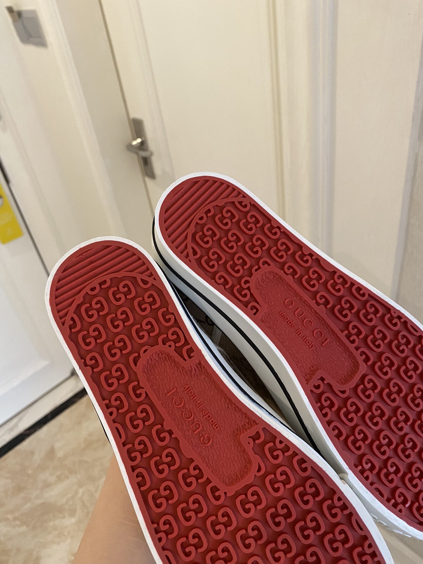 gucci shoes/sneakers-070