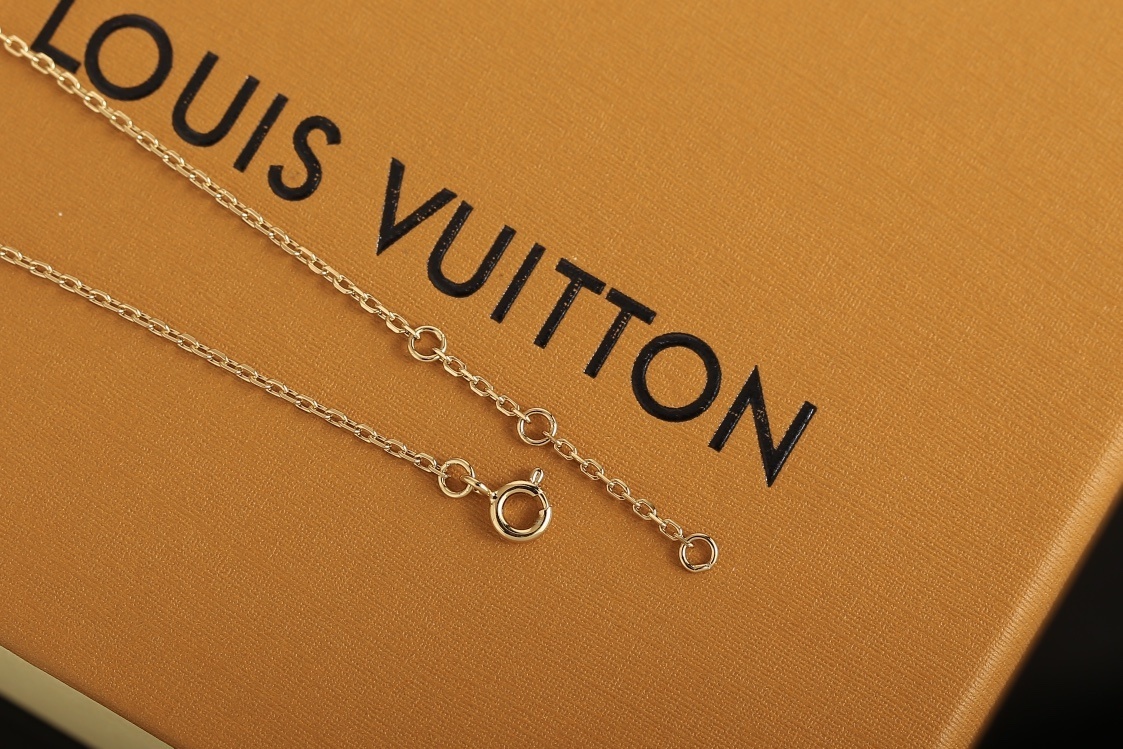 LV jewelry -LV 0002_CM_1