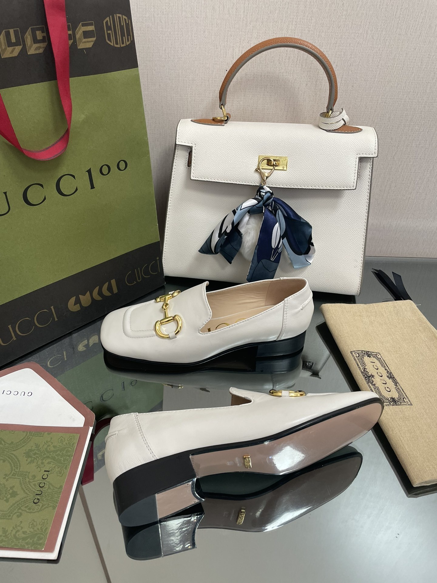 gucci shoes/sneakers-696