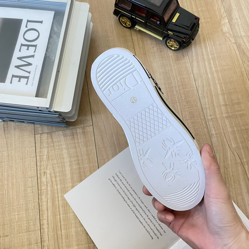 karl lagerfeld D 58E4E0