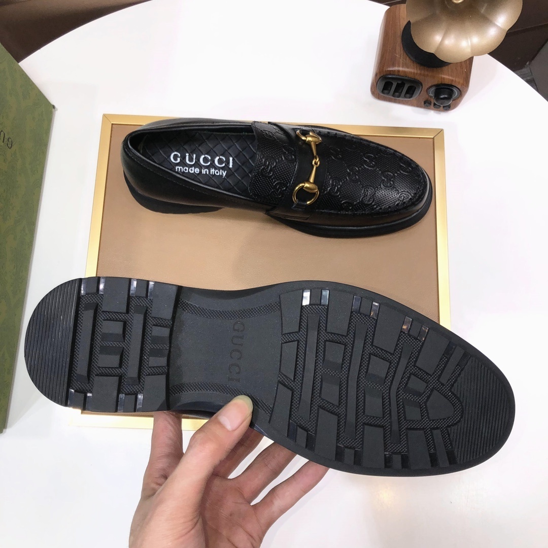 gucci shoes/sneakers-255