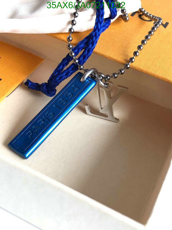 earrings Louis Vuitton Designer Jewelry Code JA07211032E174