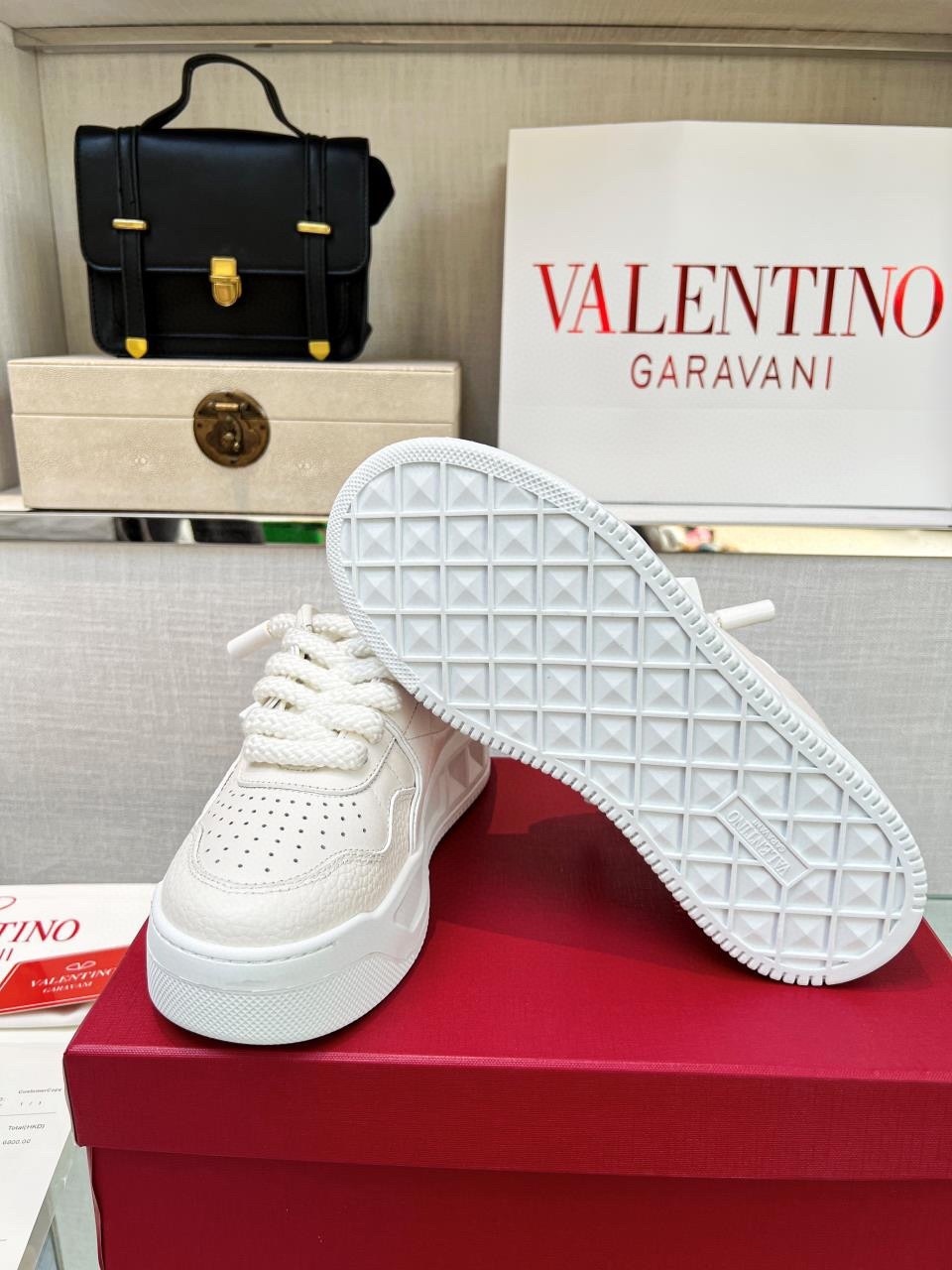 valentino shoes /sneakers-204