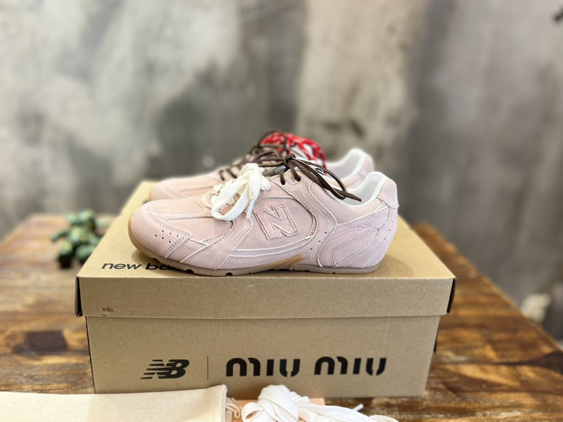 miu miu Miu sneakers 35 458BB0