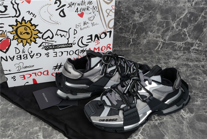 Dolce & Gabbana Shoes Dolce & Gabbana Sneakers top version DCE8