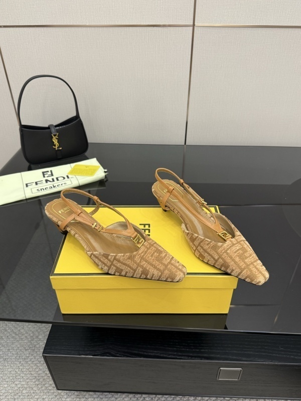 FENDI Women shoes -FENDI 00104F3C