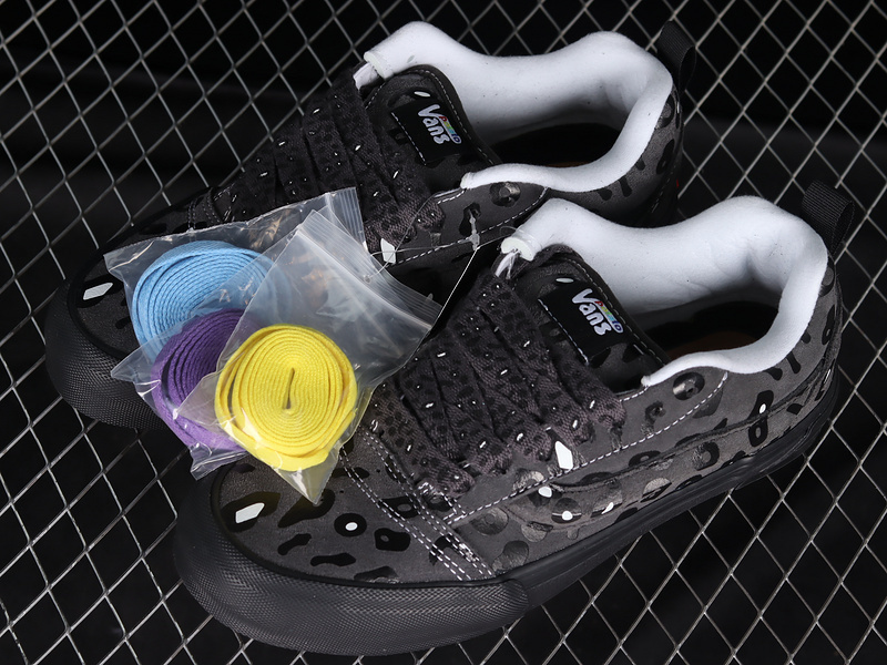 [VN0A7Q5JB3M]-[IMRAN POTATO X KNU-SKOOL VR3 LX LEOPARD ASPHALT∕BLACK∕WHITE]-[UNI...(46F7)