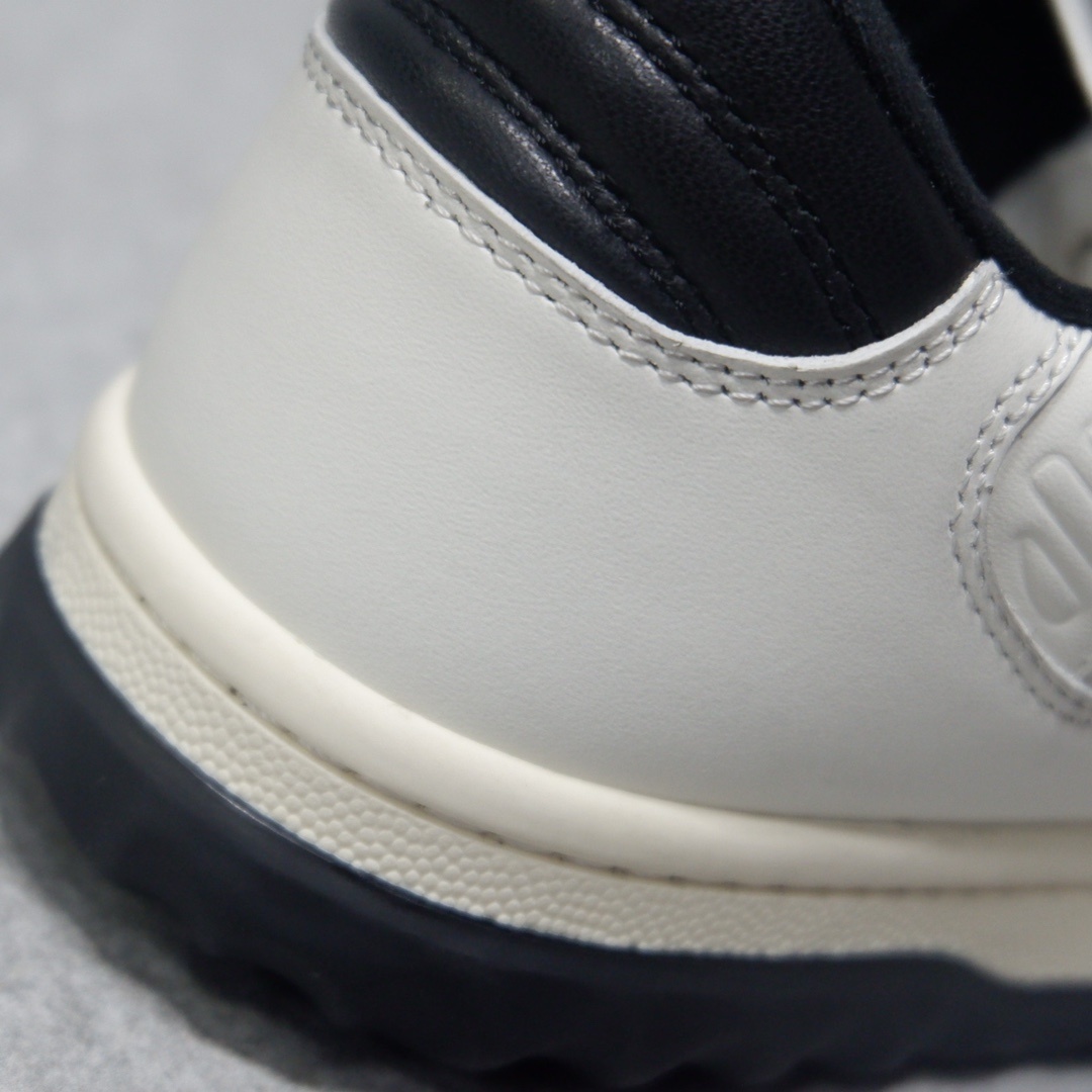 gucci shoes/sneakers-989