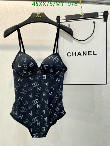 Swimsuit Chanel Code︰ MY1978B3AD