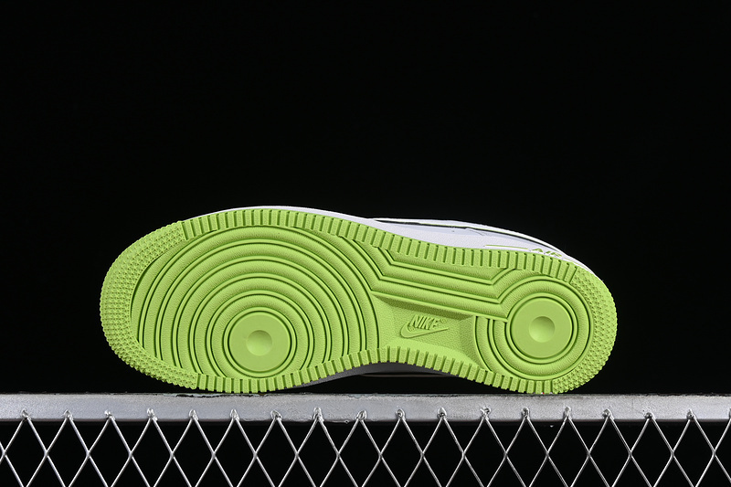 air force 1 340 NS0517 007 AIR FORCE 1 07 LOW SUSHI CLUB WHITE GREEN WOMAN 36 39 MAN 40 45 AE
