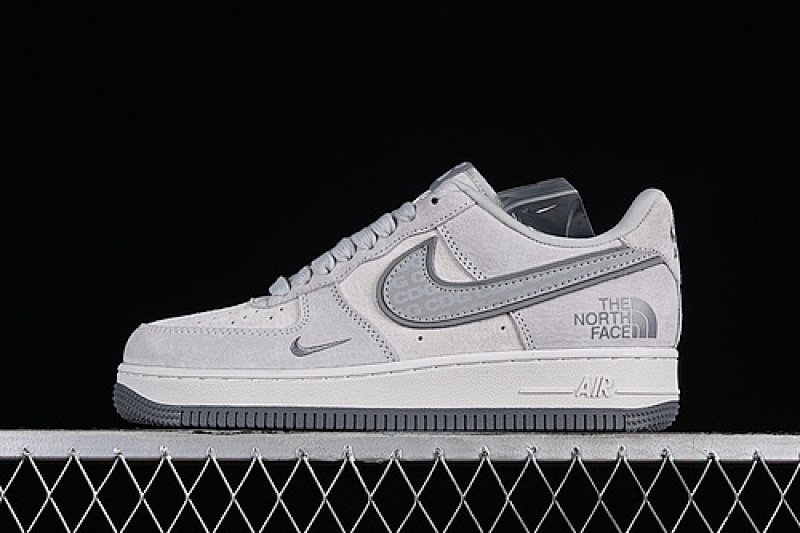 air force 1 340 HD1968 016 AIR FORCE 1 07 LOW CDG WHITE GREY WOMAN 36 39 MAN 40 45 0AC8