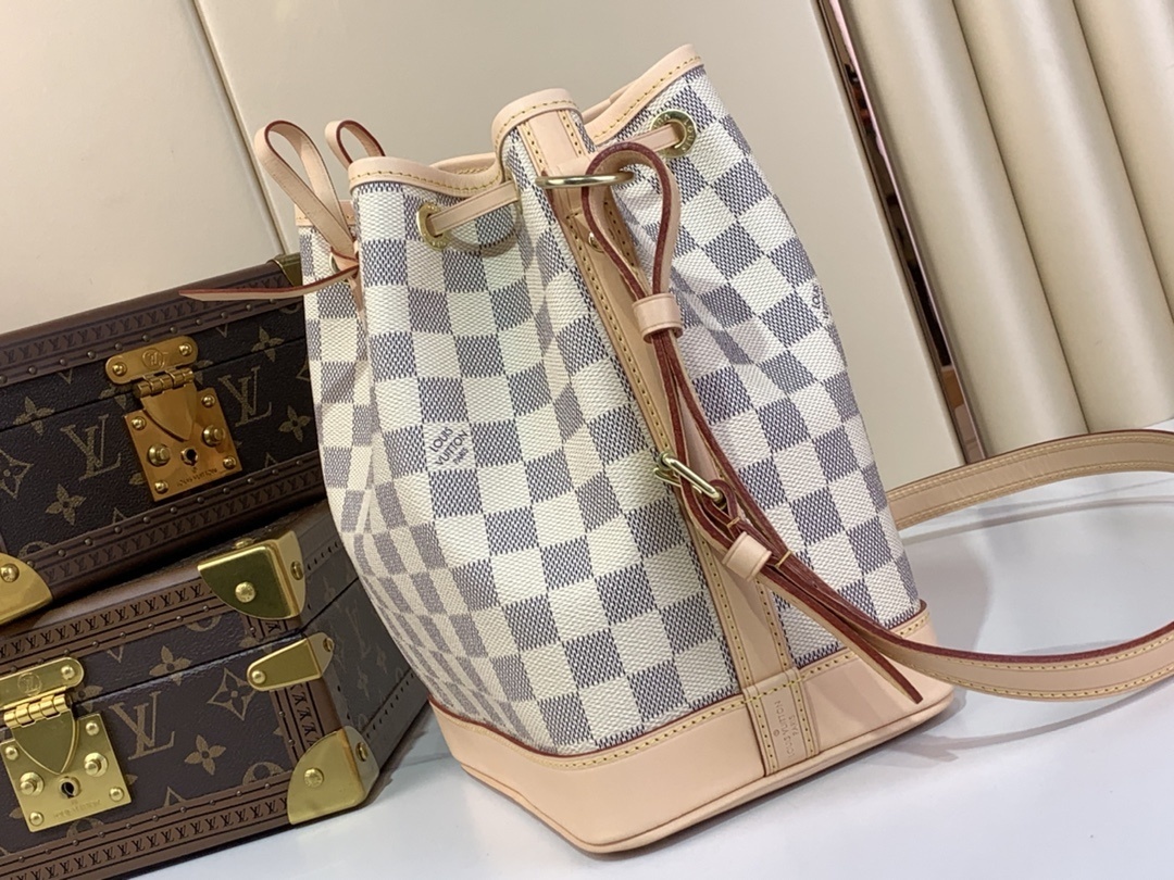 LV-Handbags N41220 White check (with bottom nail)(4F46)
