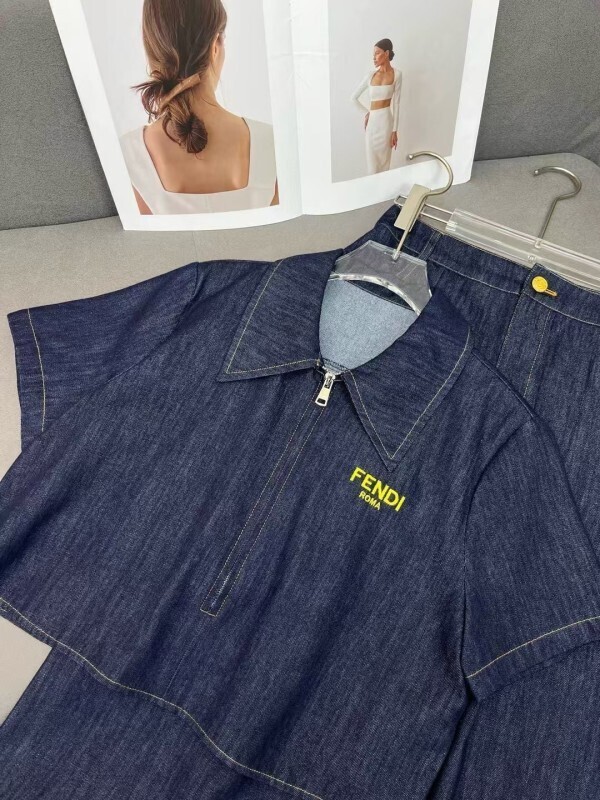 Fendi Women clothes -FENDI 0085642C