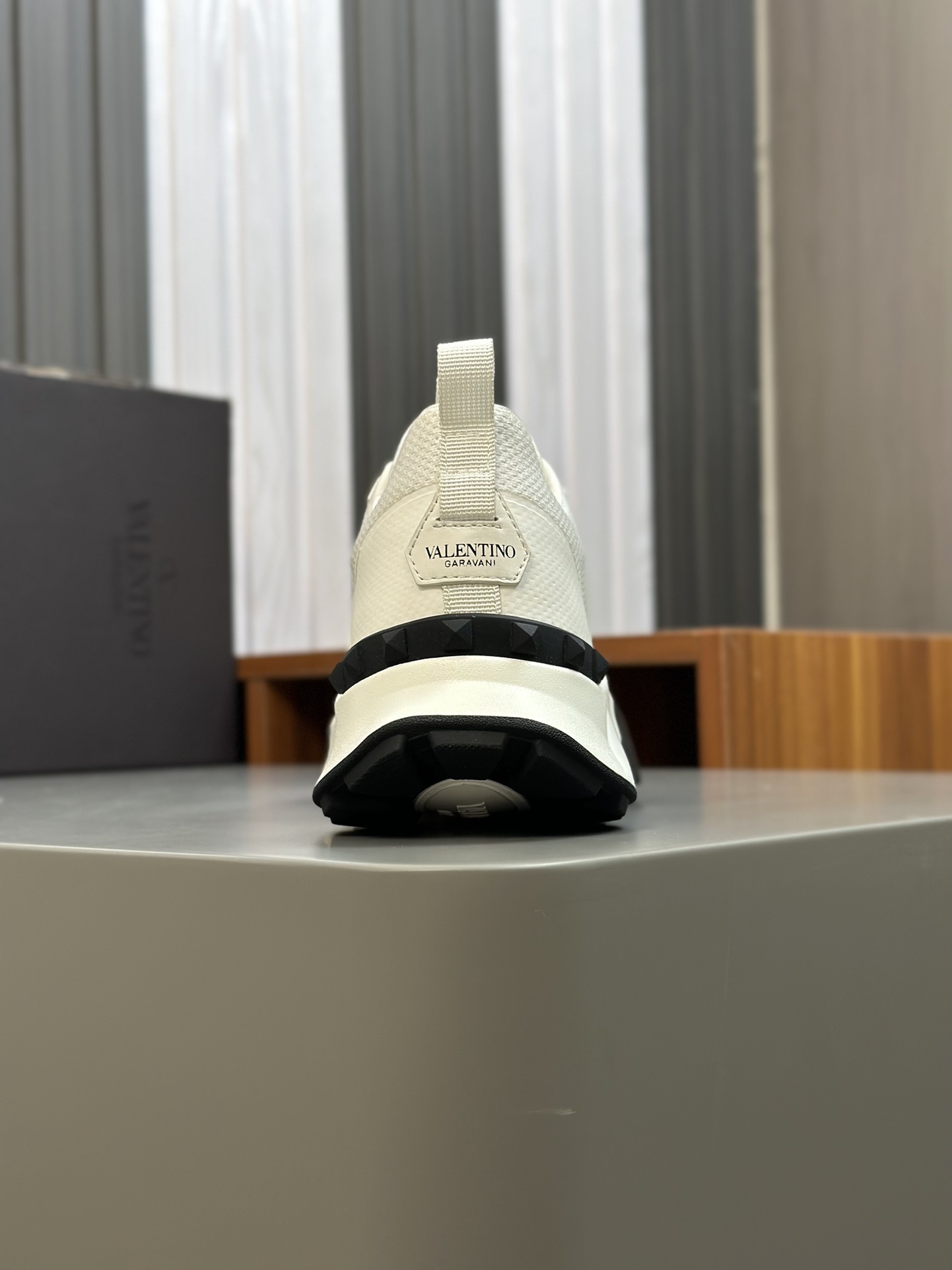 valentino shoes /sneakers-850