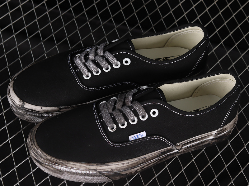 [VN0A5FBDBA2]-[OG AUTHENTIC LX STRESSED BLACK∕BLACK∕WHITE]-[WOMAN︰35-39]-[MAN︰40...(A7CF)