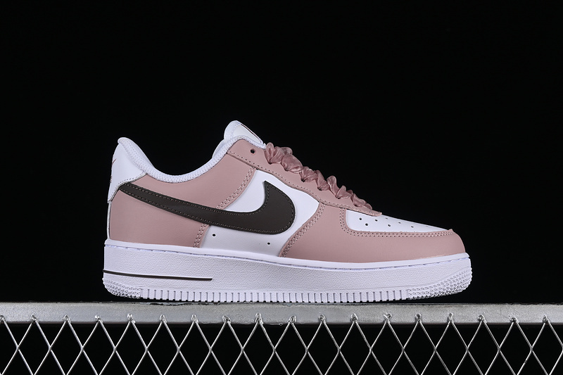 air force 1 320 CV8699 578 AIR FORCE 1 07 LOW WHITE BLACK PINK WOMAN 35.5 39 MAN 40 45 AD90