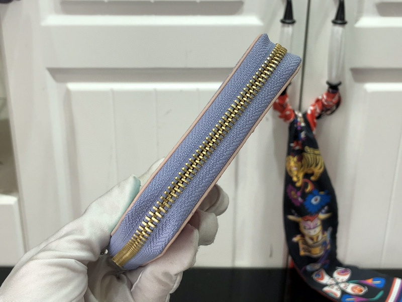 LV ZIPPY COIN PURSE M60067ZF(38D6)