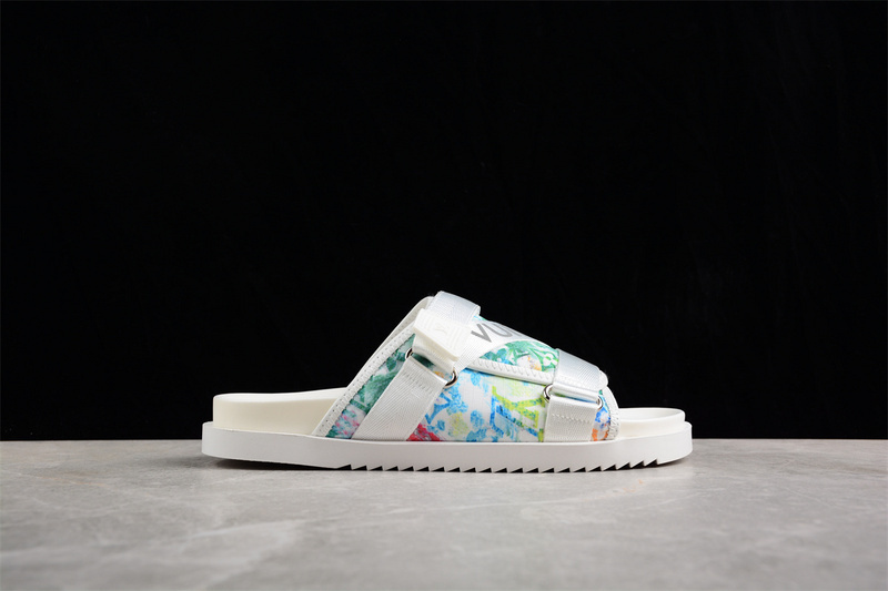 Sandal 【360】[L﹡V COMFORTABLE CASUAL COOL SLIPPERS WHITE]-[MAN︰38-45] 346E