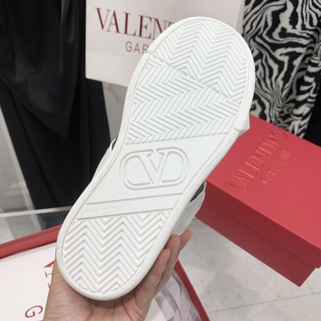 valentino shoes /sneakers-422