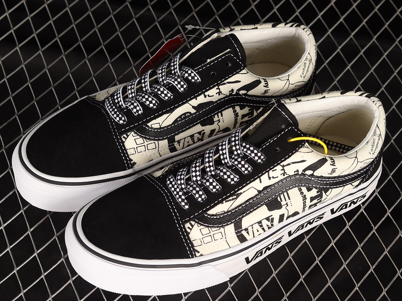 [VN0A5JMIBZW]-[OLD SKOOL COLLAGE BLACK∕WHITE∕BLACK]-[WOMAN︰35-39]-[MAN︰40-45](A7DF)