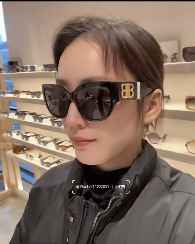 Balenciaga glasses -Balenciaga 00271377