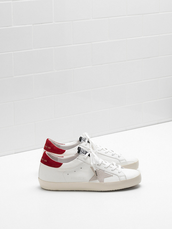 golden goose SUPERSTAR Sneakers G32WS590.G30 Upper in calf leather Star and heel are in suede