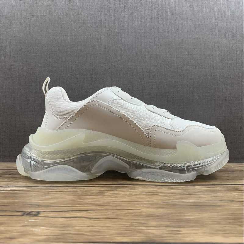 BALENCIAGA TRIPLE S 【530】[BA﹡LEN﹡CIAGA TRIPLE S SNEAKER DADSHOE BEIGE∕WHITE]-[WOMAN︰35-39]-[MA