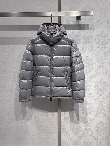 Moncler M0N﹡CLE﹡ COAT FC18