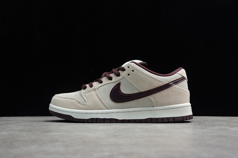 dunk 360 BQ6817 004 SB DUNK LOW DESERT SAND MAHOGANY WOMAN 36 39 MAN 40 47 EEFD