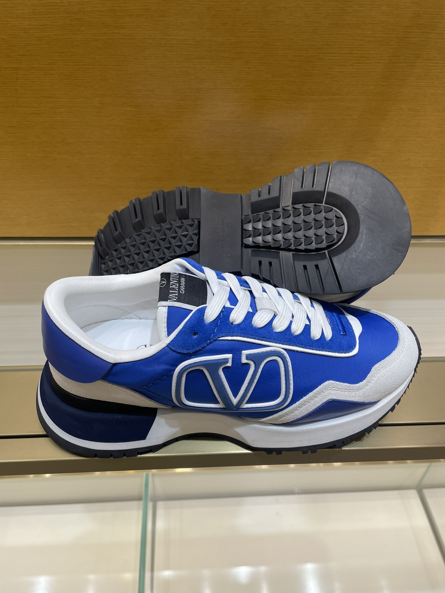 valentino shoes /sneakers-326