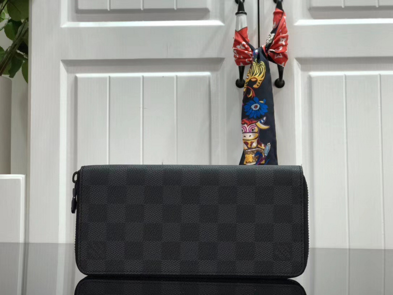 LV UTILITY ZIPPY WALLET N60355(37FF)