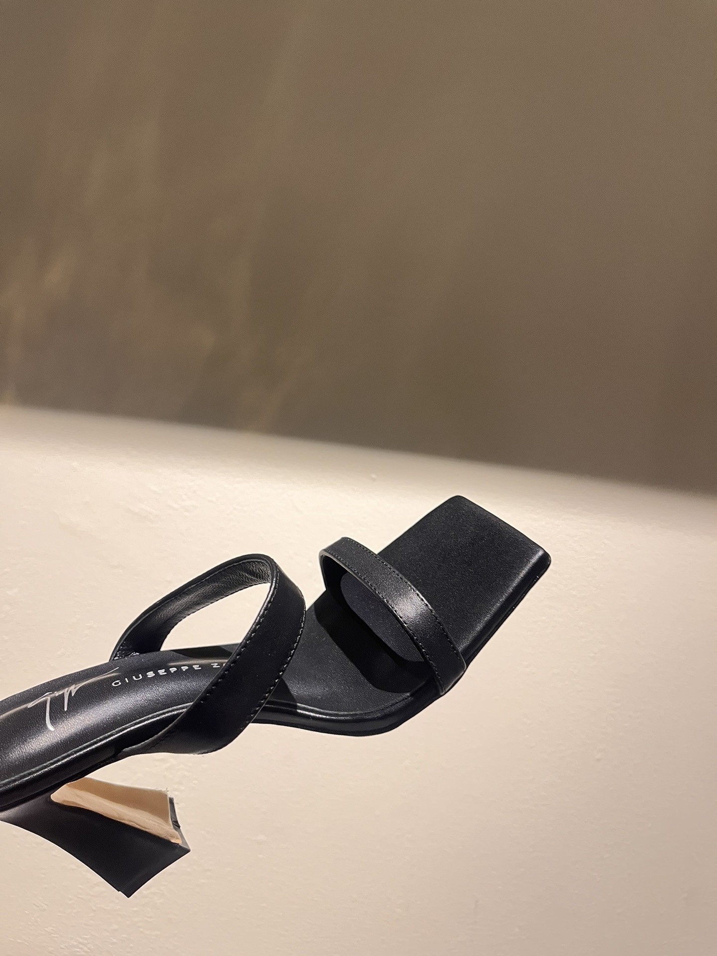 Giuseppe Zanotti GZ shoes 2024 725 3543 4.58.5CME85B