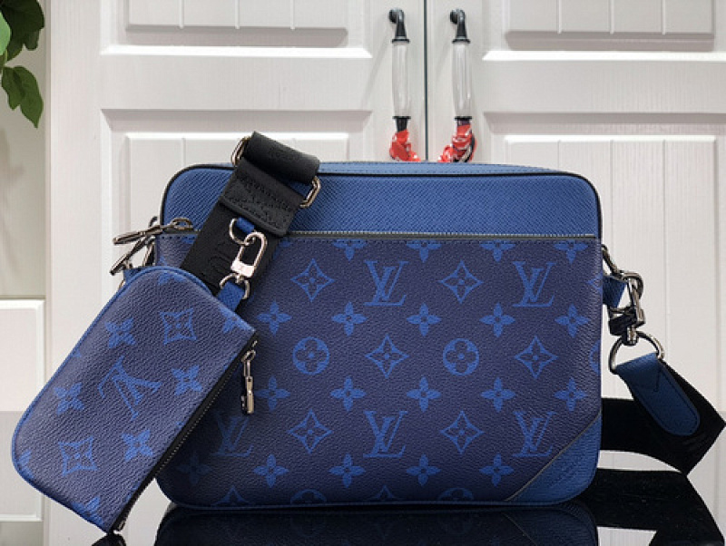 purses LV TRIO MESSENGET M69443SLA350