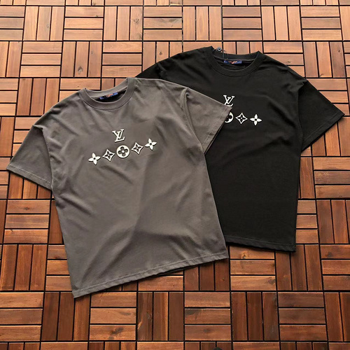 t shirts . 115 L T SHIRT 103060327F0