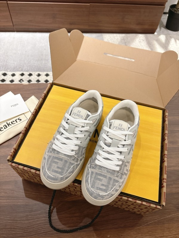 FENDI Men shoes -FENDI 00122072