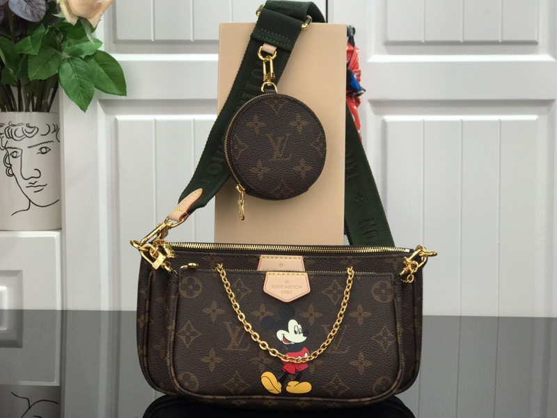 louis vuitton LV MULTI POCHETTE ACCESSOIRES M44823E2B7