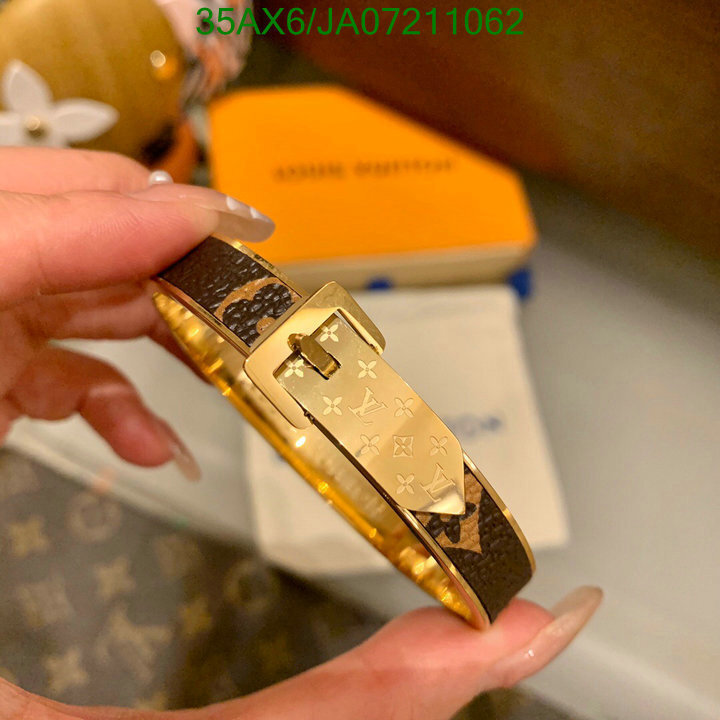 earrings Louis Vuitton luxurious Jewelry Code JA07211062C796