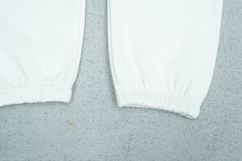 FEAR OF GOD ￥148 FOG ESSENTIALS 24fw(106C)