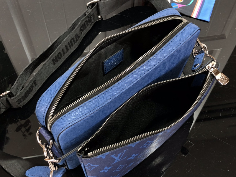 louis vuitton LV TRIO MESSENGET M69443SLA350