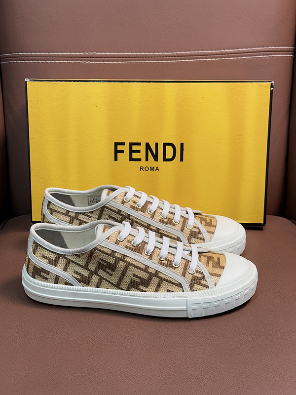 FENDI Men shoes -FENDI 0131EED0