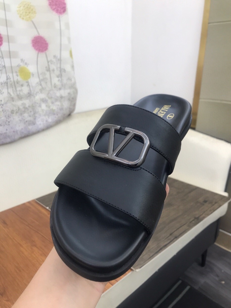 valentino shoes /sneakers-214