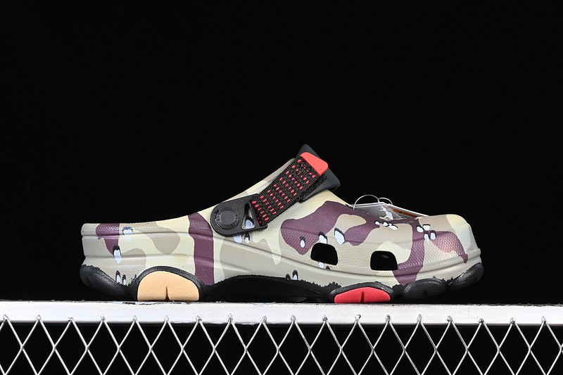 Sandal 【210】[CROCS CLASSIC CLOG BROWN∕GREEN∕GREY∕BLACK]-[WOMAN︰37-39]-[MAN︰40-46] 723D