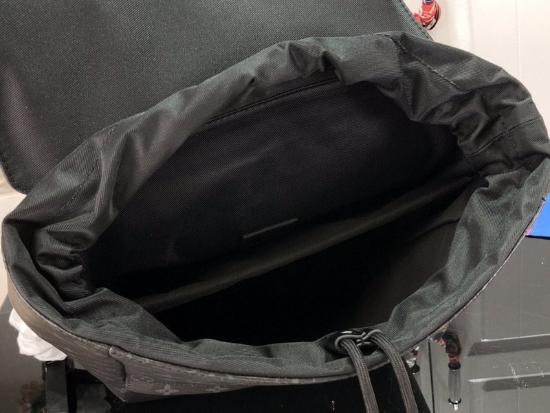 purses LV SAUMUR BACKPACK M4591324BD