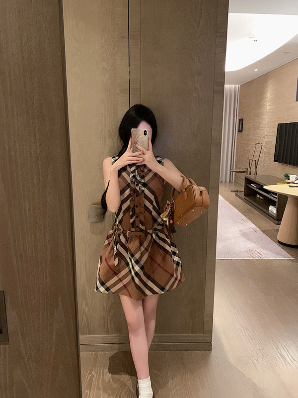 BURBERR Women clothes BURBER 0050CA42