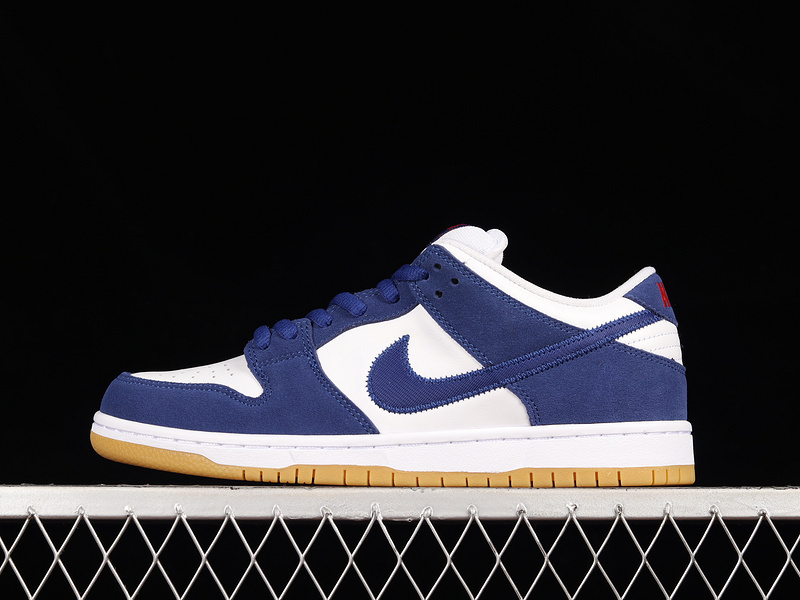dunk 330 DO9395 400 SB DUNK LOW DEEP ROYAL BLUE WHITE SPORT RED GUM LIGHT BROWN UNISEX 36 46