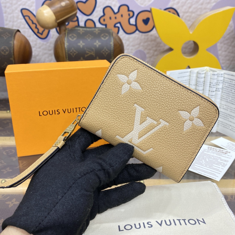Luxury brand wallets LV Wallet M605741C04