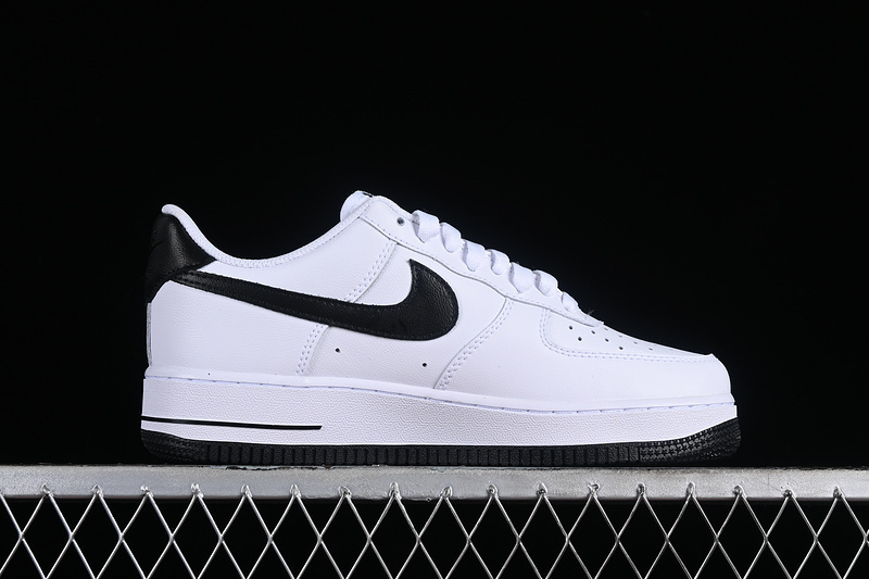 air force 1 280 488298 105 AIR FORCE 1 07 LOW WHITE BLACK WOMAN 36 39 MAN 40 45 4DF2